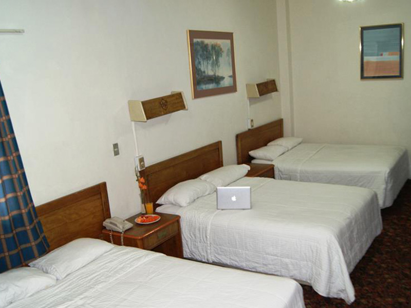 Habitacion Triple Hospedaje Hotel Premier Centro Histórico Saltillo Coahúila